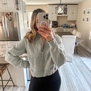 Lululemon Scuba Half-Zip Hoodie Sage Green XS/S Cropped Pullover